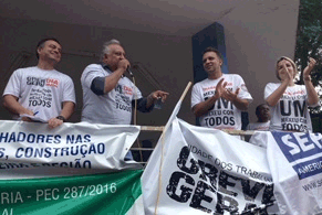 20170428 huelgaAnimado