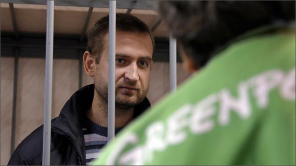 greenpeace 20131119-610