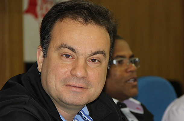 Artur Bueno Junior 610 0