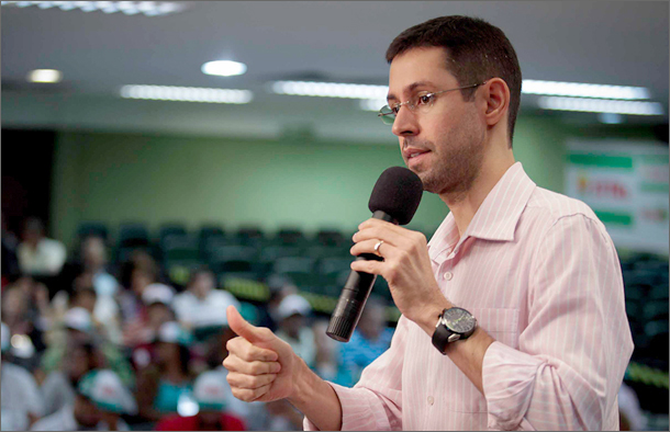 20140610 junior cesar dias-610b